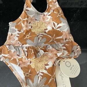 Rylee + Cru Skirted One Piece in Safari Floral. 0-3 months NWT